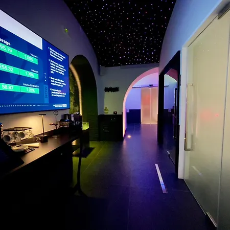 The One Boutique Hotel & Private Spa Roma (Adults Only)-3